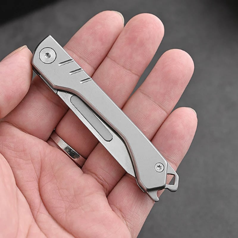 Scalpel Pliant avec 10 Lames Remplaçables
