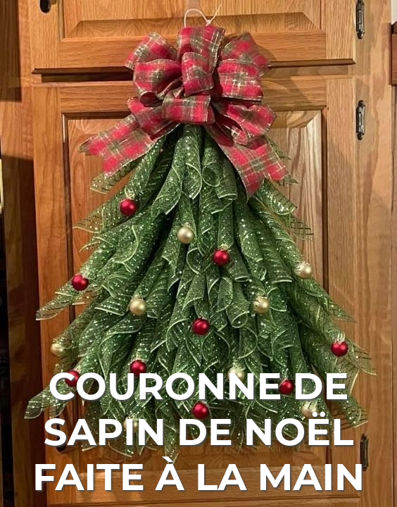 Couronne de sapin de Noël faite à la main