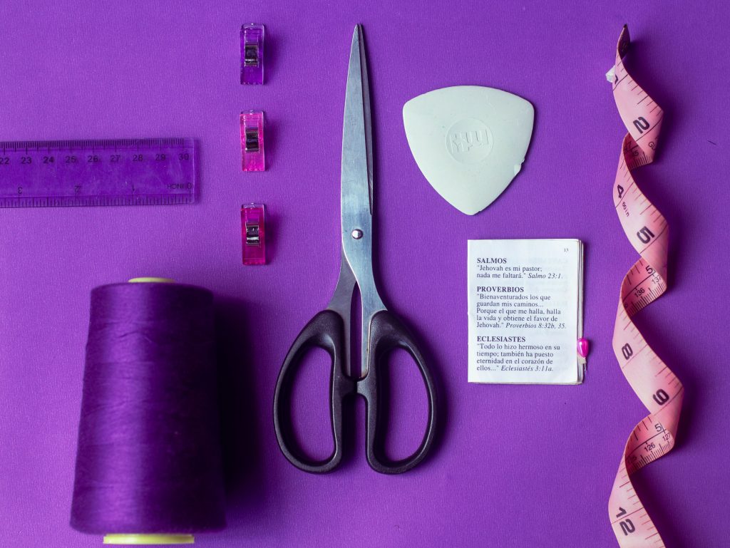 Comment choisir son kit de couture professionnel ?